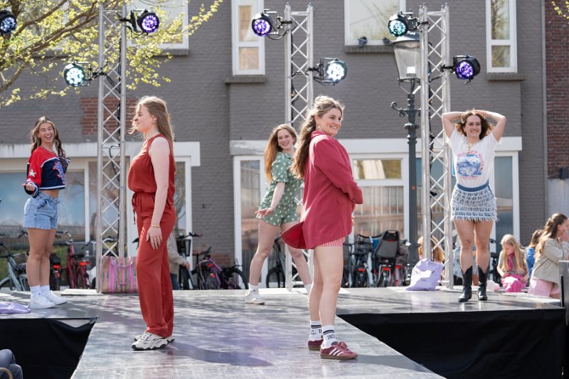 Modeshow 067_.jpg